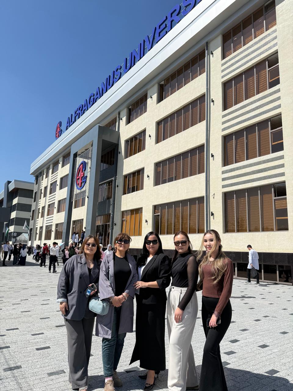 Шымкент университетінің магистранттары Өзбекстан Республикасы,Ташкент қаласында Альфраганус университетінде ғылыми тағылымдамадан өтуде